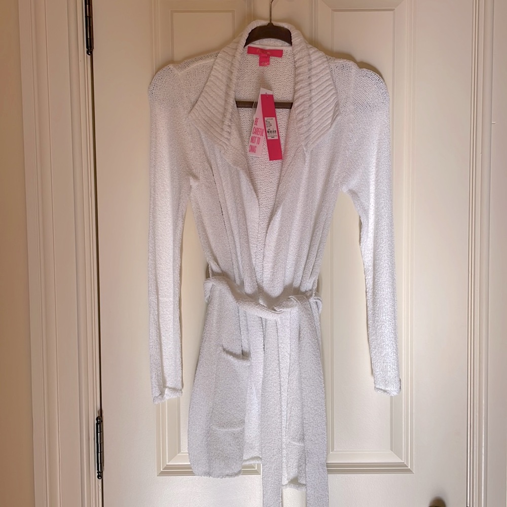 NWT’s Lilly Pulitzer Beckley Cardigan Small Resort White Style # 004859